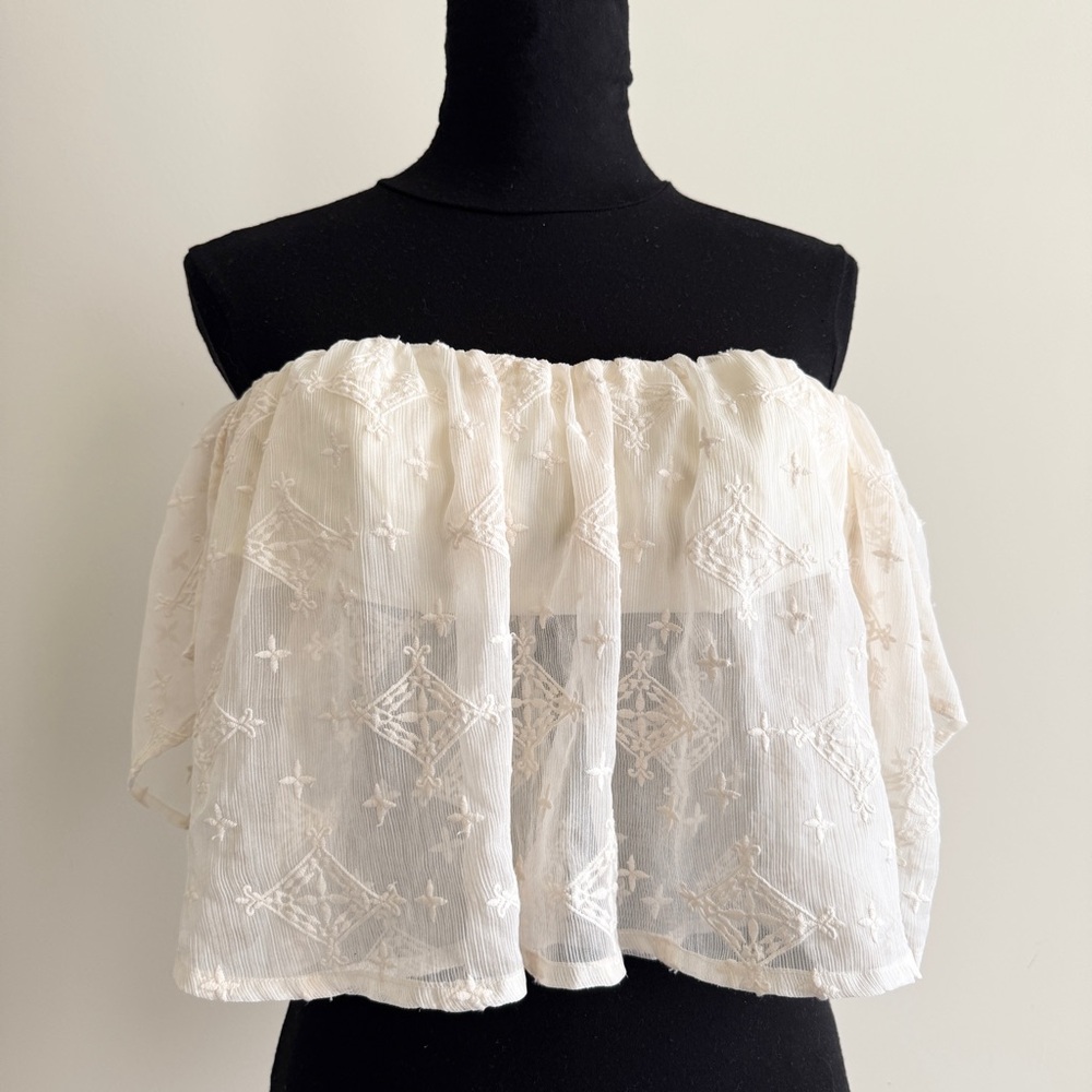 A’gaci Sheer Embroidered Lace Festival Top – Size Small – NWT off the shoulder - Picture 2 of 3